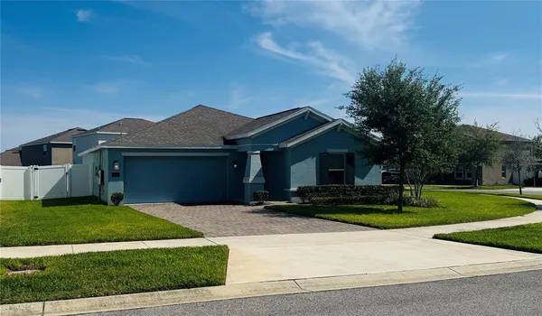 $2,300 | 38 White Horse Way, Groveland, FL 34736