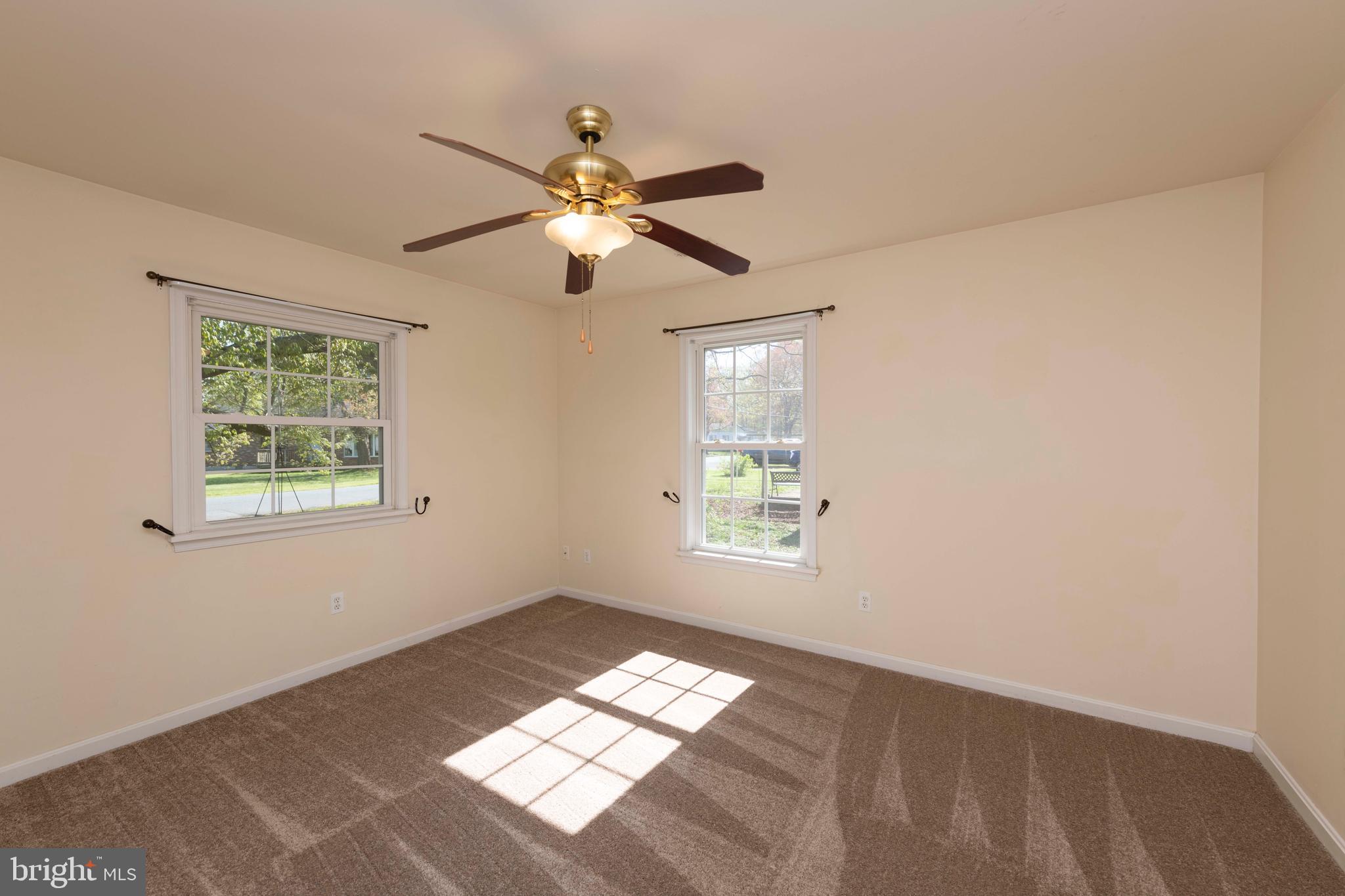 715 Kingfisher Road Deale, MD 20751 - Photo 5 of 53 Gallery Image 5
