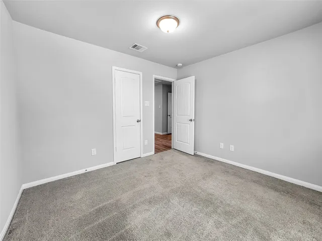 $1,200 | 2851 Golf Crest Drive, Wharton, TX 77488