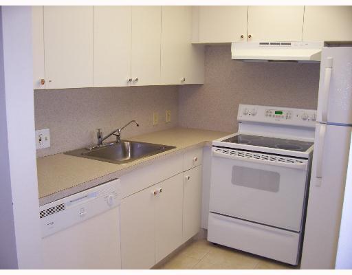 96 Suffolk C, Unit 96 Boca Raton, FL 33434 - Photo 4 of 5 Additional Photo