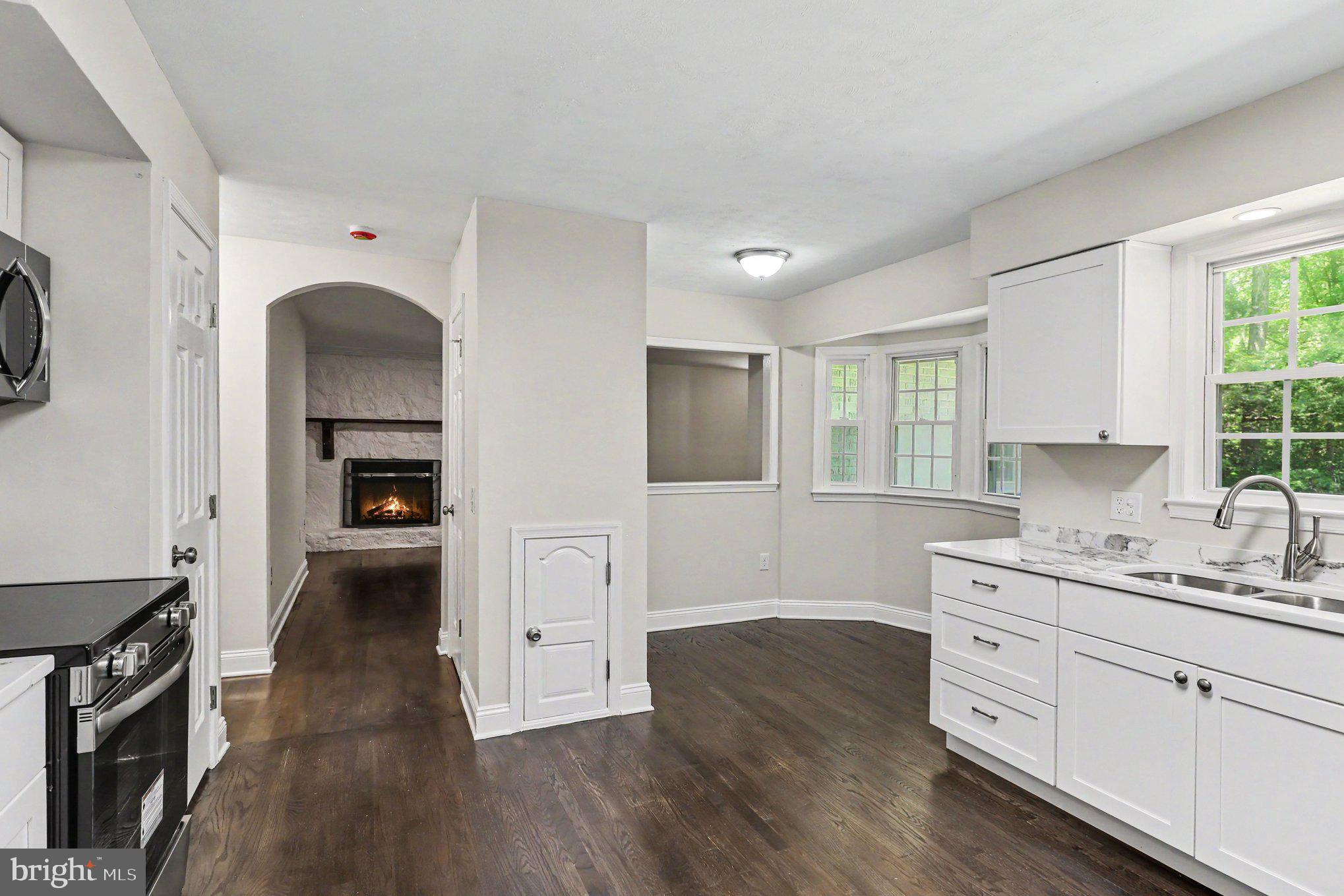 9825 Valley Po Road Spotsylvania, VA 22551 - Photo 15 of 46 Kitchen