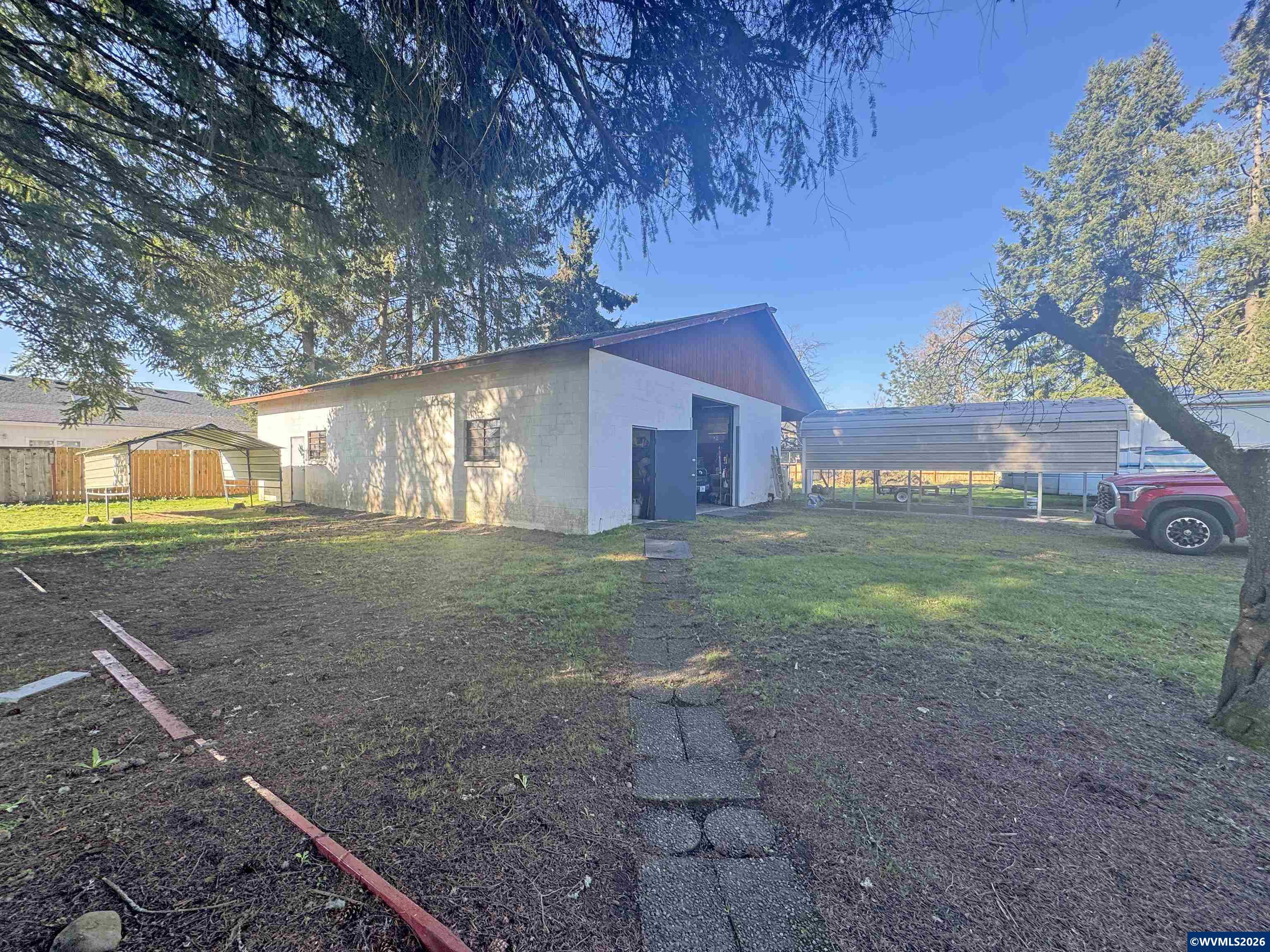 6898 Thurston Road Springfield, OR 97478 - Photo 26 of 37