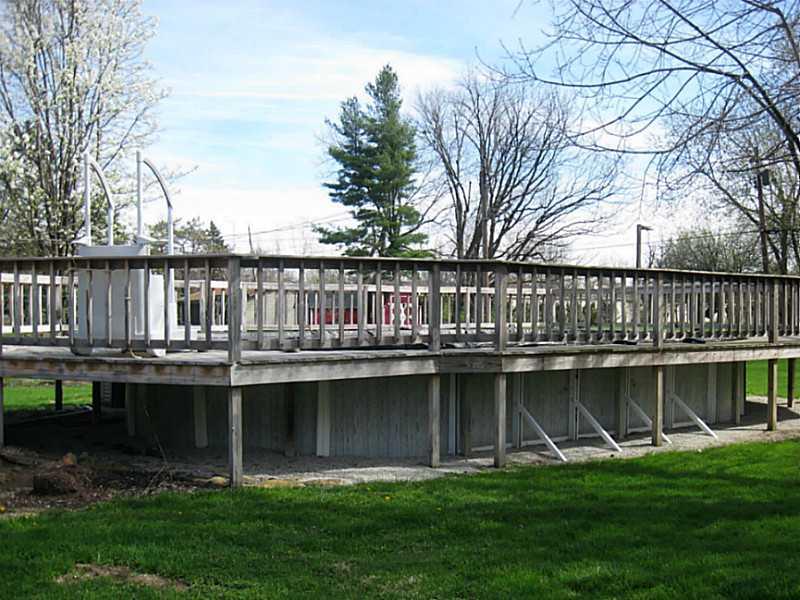 7341 Griffith Road Indianapolis, IN 46227 - Photo 19 of 22 Gallery Image 19