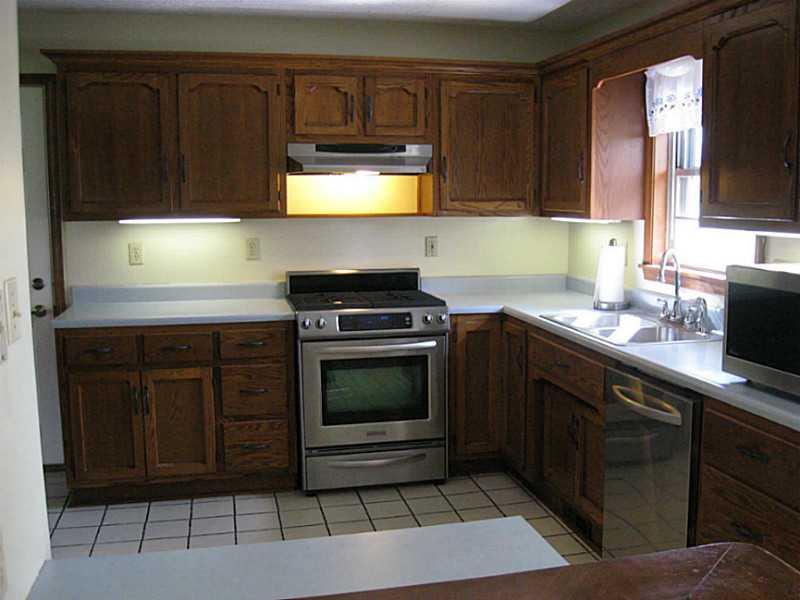7341 Griffith Road Indianapolis, IN 46227 - Photo 9 of 22 Gallery Image 9