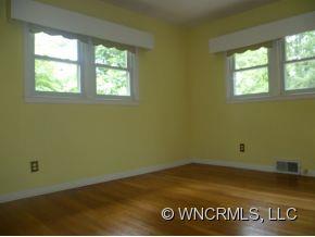 48 Gibson Road Asheville, NC 28804 - Photo 9 of 19 Gallery Image 9