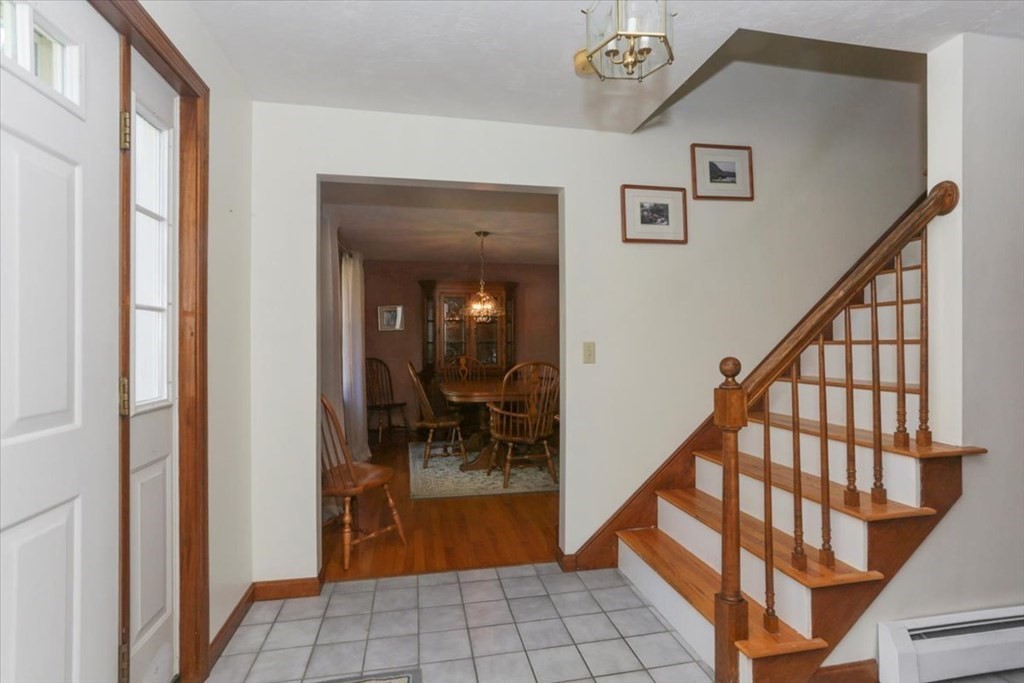 23 Tattan Farm Road Worcester, MA 01605 - Photo 3 of 31 Gallery Image 3