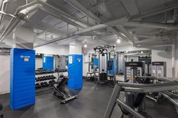 $2,950 | 50 Glenwood Avenue, Unit 805, Jersey City, NJ 07306