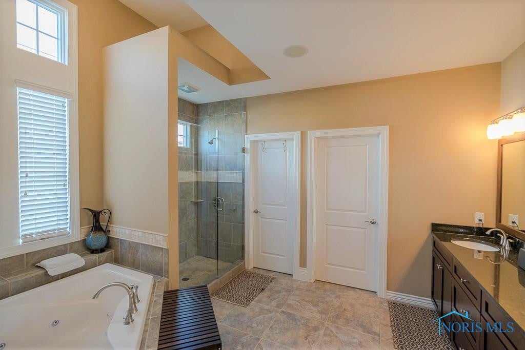 25463 Seminary Road Perrysburg, OH 43551 - Photo 14 of 22 Gallery Image 14