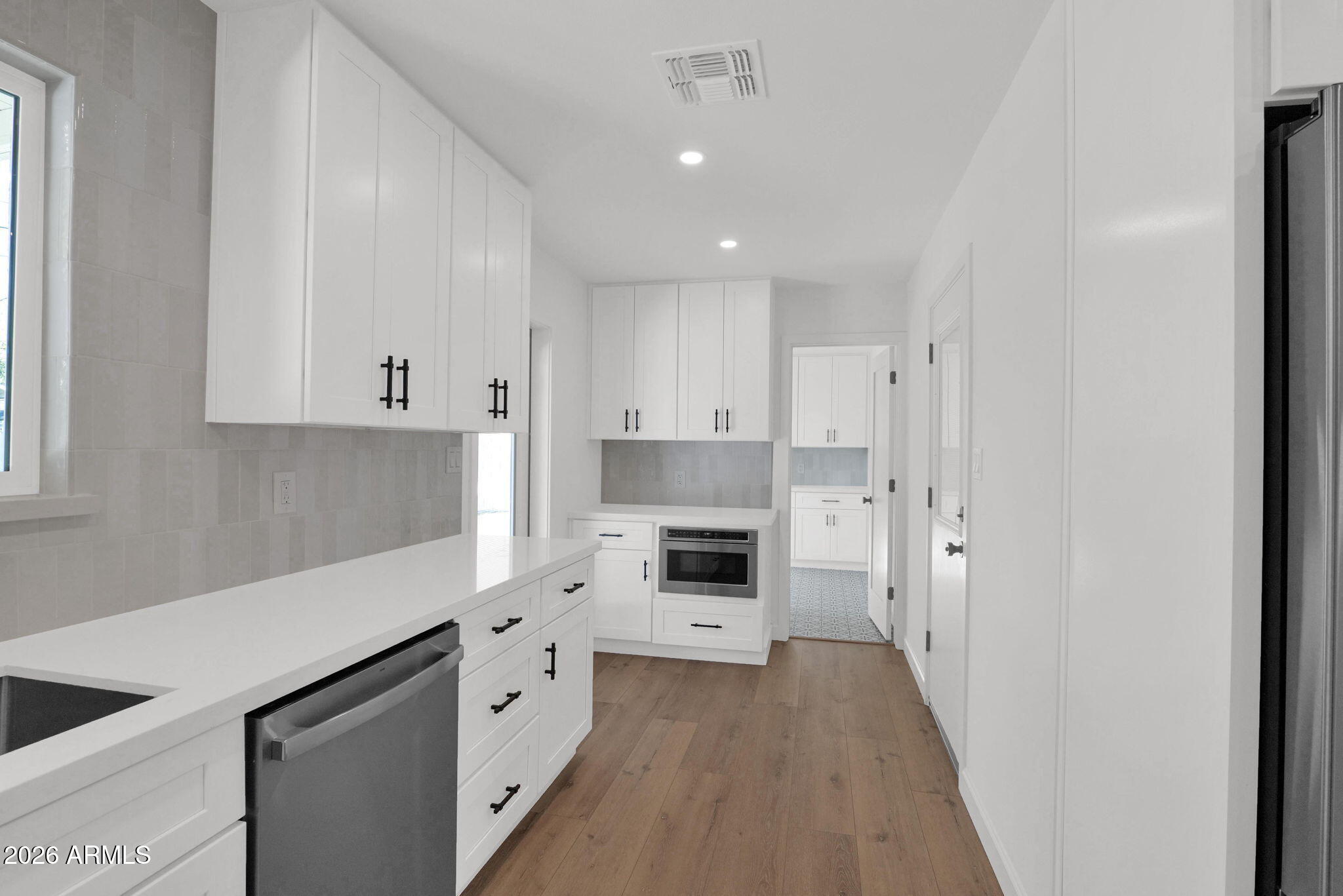 501 West Seldon Lane Phoenix, AZ 85021 - Photo 17 of 46 33-web-or-mls-P1547675