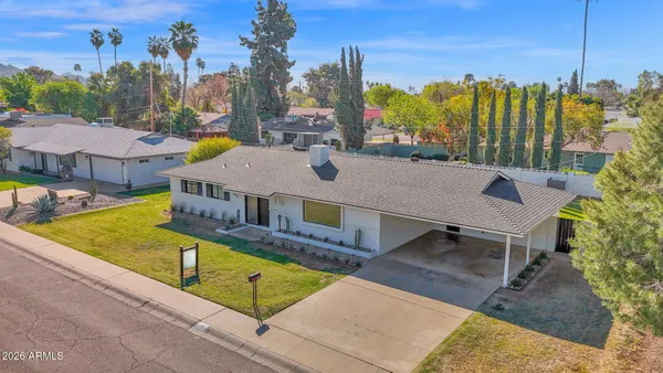 $949,500 | 501 West Seldon Lane, Phoenix, AZ 85021