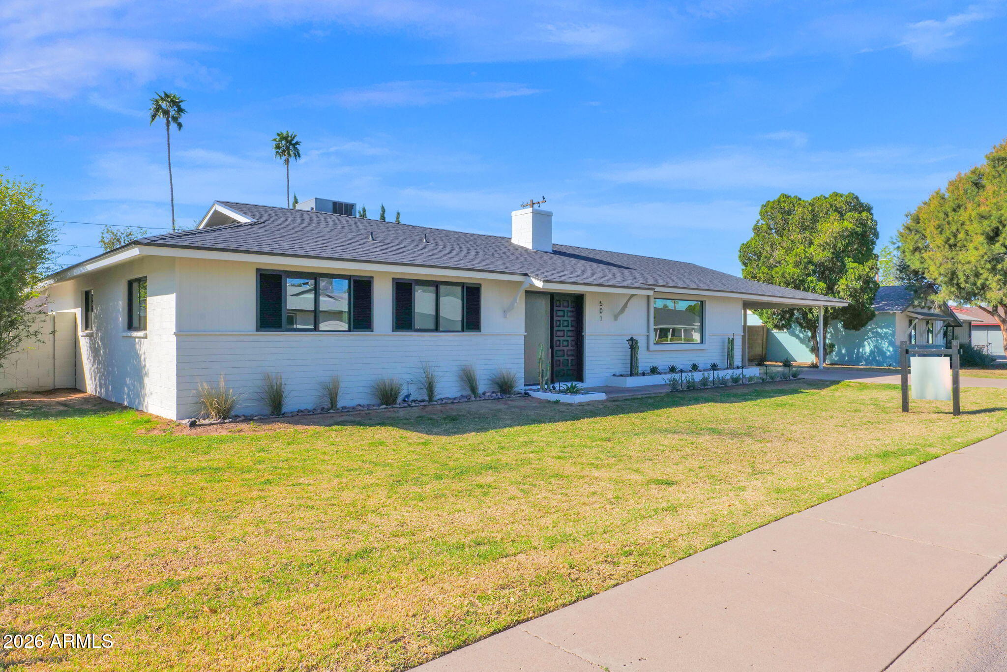 501 West Seldon Lane Phoenix, AZ 85021 - Photo 5 of 46 50-web-or-mls-P1547708