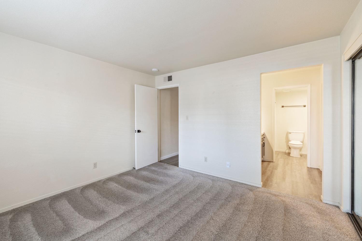 7675 North First Street, Unit 136 Fresno, CA 93720 - Photo 18 of 40 a view of a room with an empty space