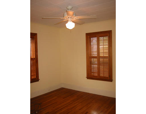 52 Meacham Road, Unit 1 Somerville, MA 02144 - Photo 8 of 14 Gallery Image 8