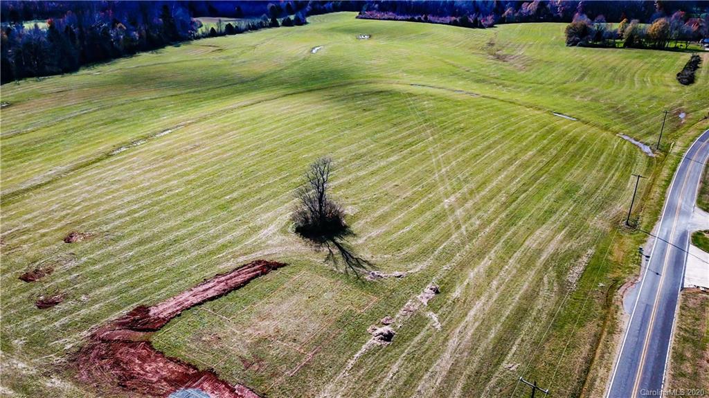 4025 Joe Crouse Road Maiden, NC 28650 - Photo 4 of 20 Gallery Image 4