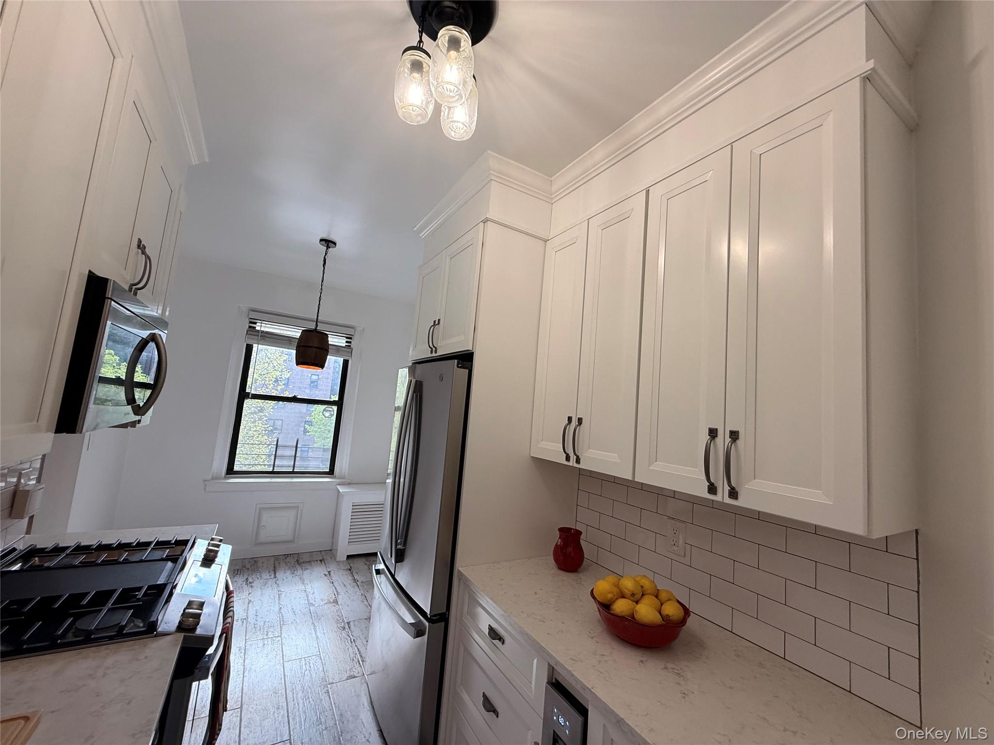 143 Garth Road, Unit 3L Scarsdale, NY 10583 - Photo 24 of 37