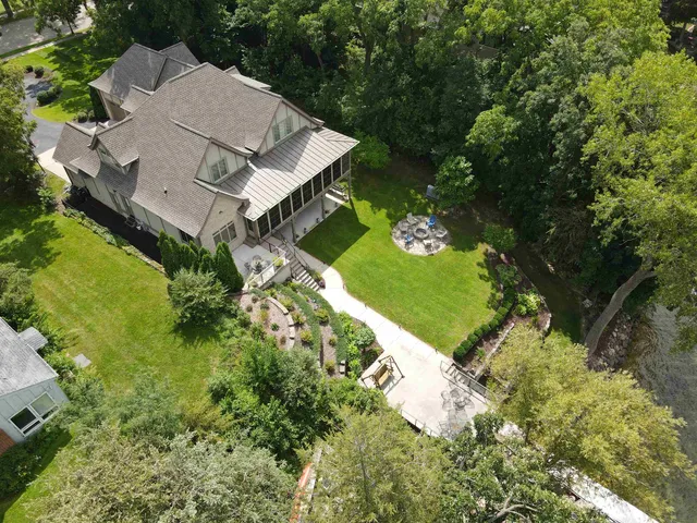 $2,590,000 | 705 South Fry Lake Mills, Lake Mills, WI 53551