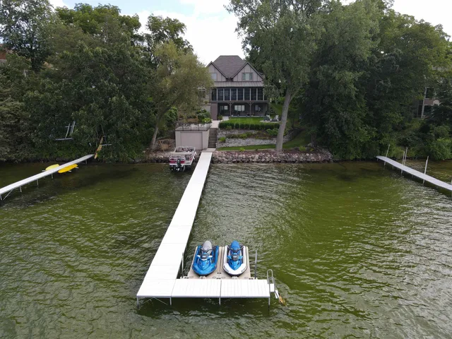 $2,590,000 | 705 South Fry Lake Mills, Lake Mills, WI 53551