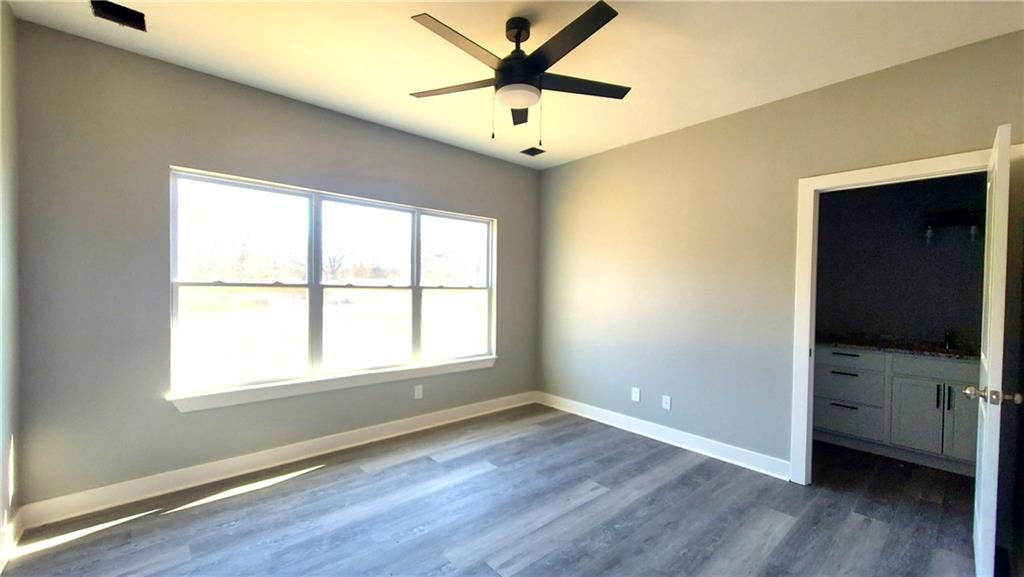 1601 Al Ortolani Way Pittsburg, KS 66762 - Photo 7 of 10