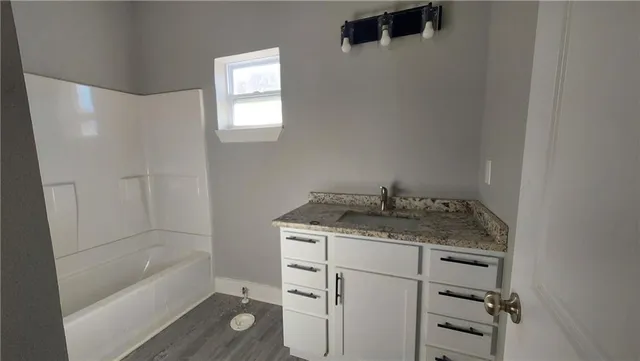 $395,000 | 1601 Al Ortolani Way, Pittsburg, KS 66762