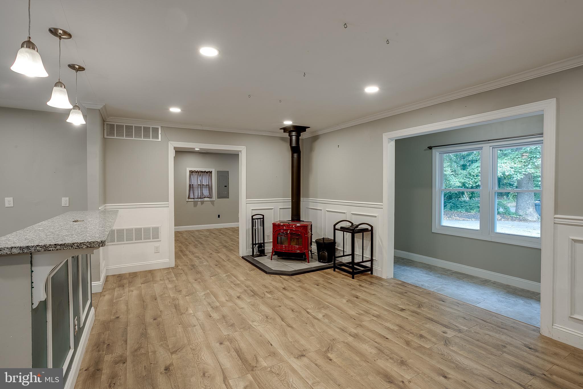 408 Burrs Mill Road Southampton, NJ 08088 - Photo 4 of 23 Dining Room