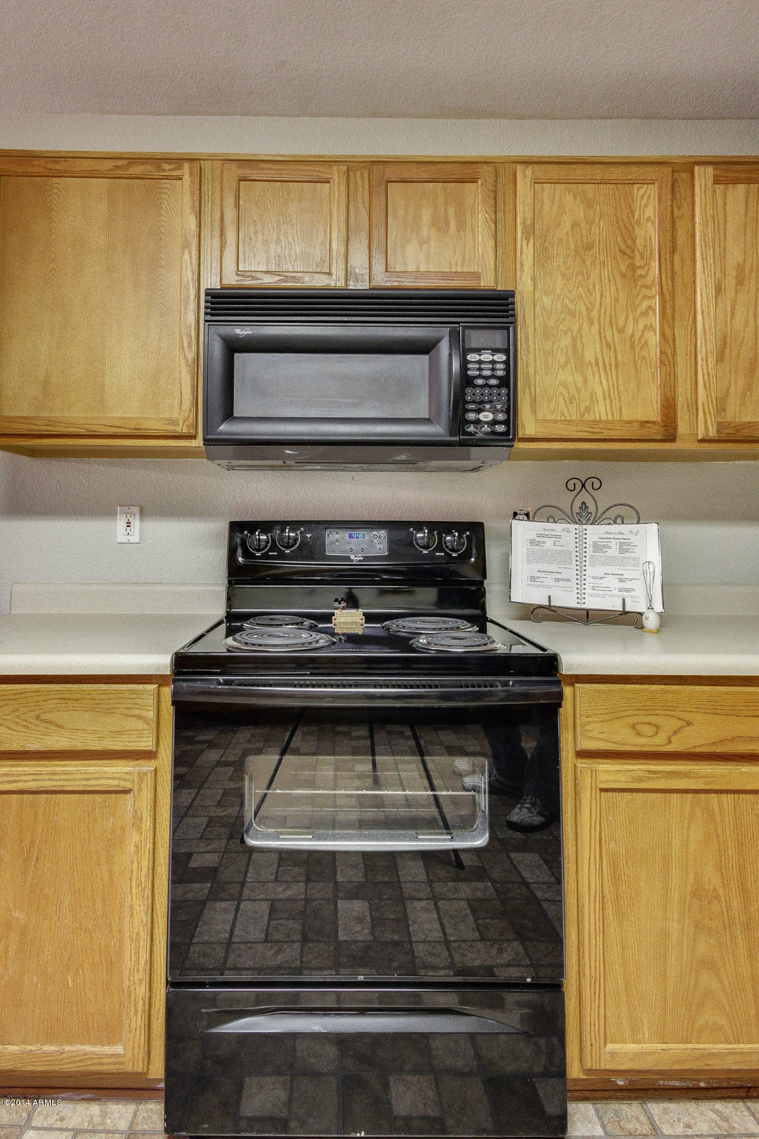 3279 South Conestoga Road Apache Junction, AZ 85119 - Photo 13 of 35 Conestoga Kitchen electric range