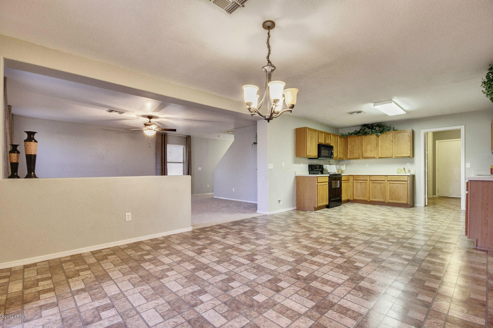 3279 South Conestoga Road Apache Junction, AZ 85119 - Photo 14 of 35 Conestoga Dining Area 1