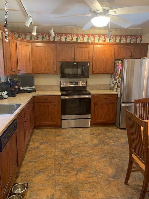 900 Stokes Mill Road Stroudsburg, PA 18360 - Photo 11 of 37 Stokes Kitchen 2