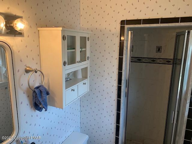 900 Stokes Mill Road Stroudsburg, PA 18360 - Photo 20 of 37 Stokes Bathroom 1.1