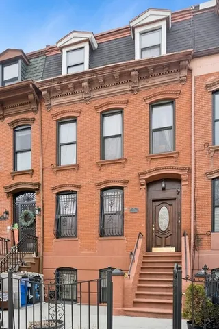 $1,800,000 | 176 Macon Street | Bedford-Stuyvesant