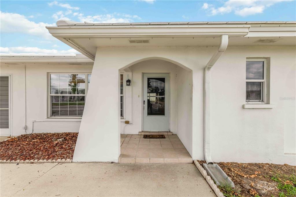 4001 Chinaberry Road Bradenton, FL 34208 - Photo 8 of 60