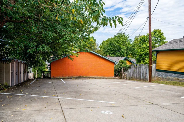 a view of a outdoor space