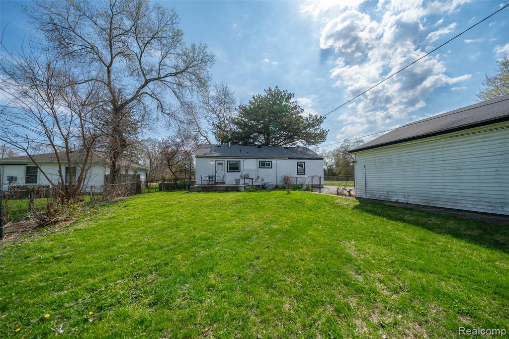5357 Sashabaw Road Clarkston, MI 48346 - Photo 19 of 19