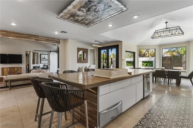 $10,000 | 1804 Plantea Court, Las Vegas, NV 89117