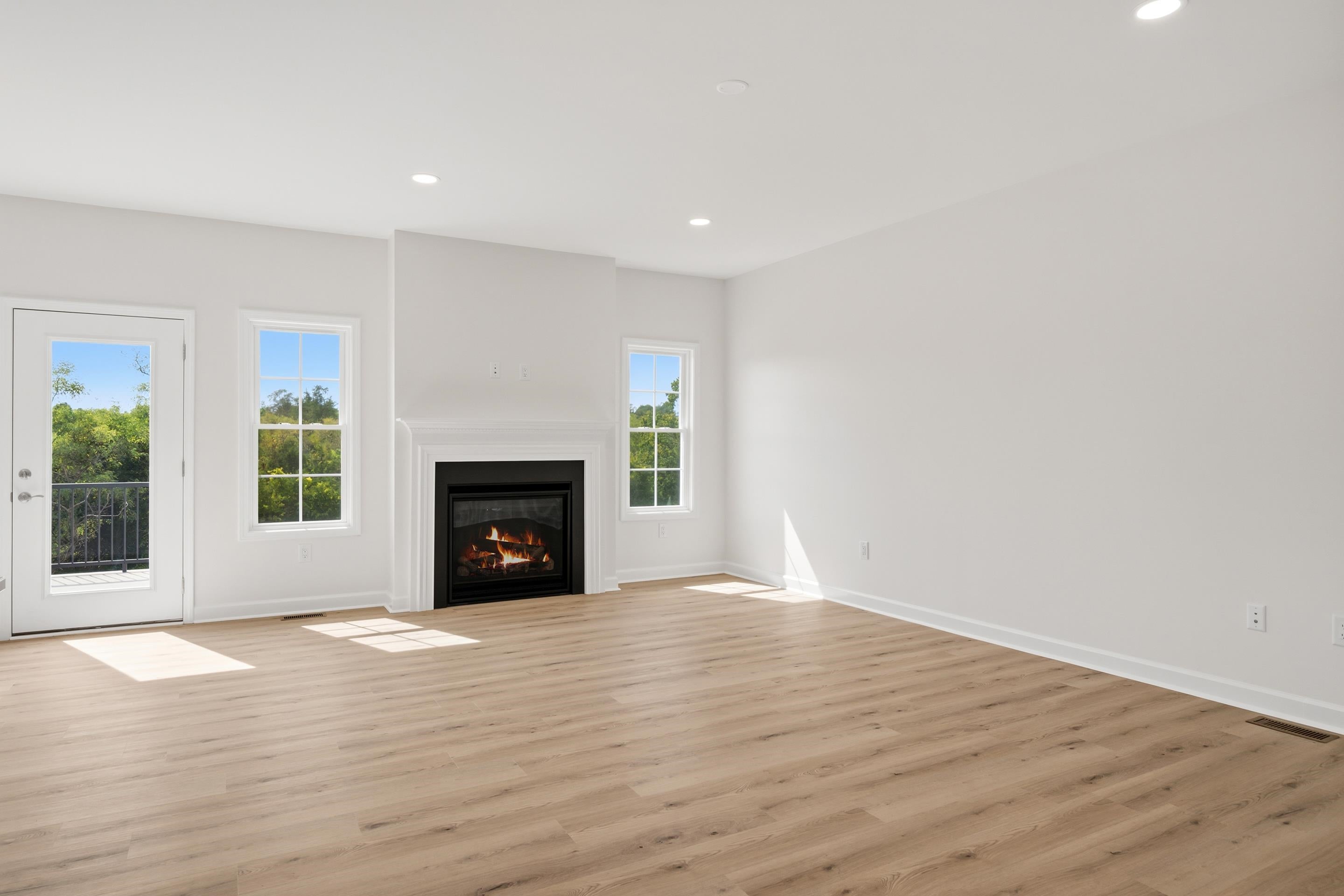 6109 Dudley Ferry Road Radford, VA 24141 - Photo 9 of 47 Gallery Image 9