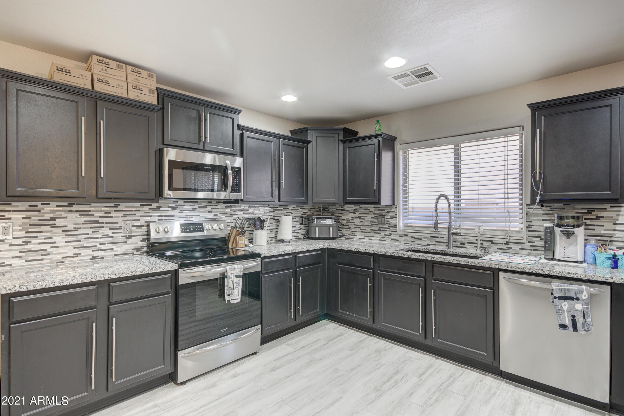 1282 East Leaf Road San Tan Valley, AZ 85140 - Photo 11 of 45 1282 E Leaf Rd-20