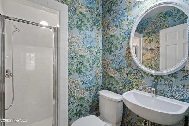 $430,000 | 1423 Kenan Street Northwest, Wilson, NC 27893