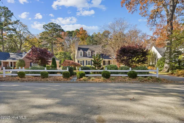 $430,000 | 1423 Kenan Street Northwest, Wilson, NC 27893