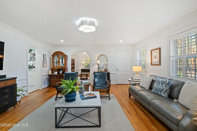 $430,000 | 1423 Kenan Street Northwest, Wilson, NC 27893