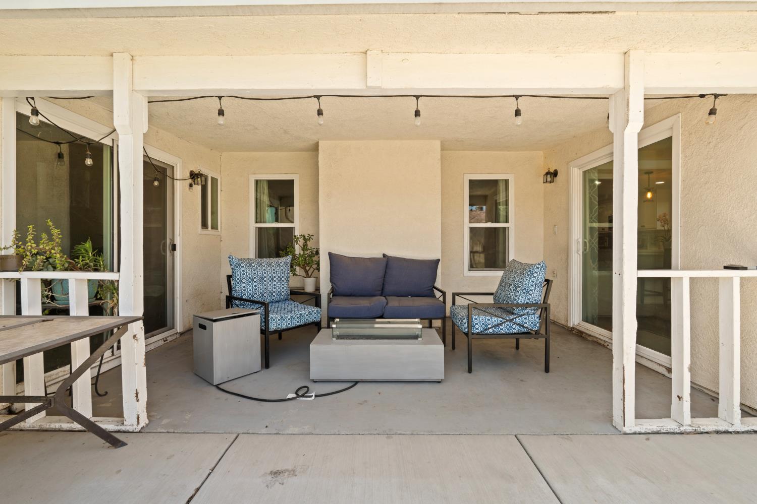 1073 Wickel Street Turlock, CA 95382 - Photo 26 of 28