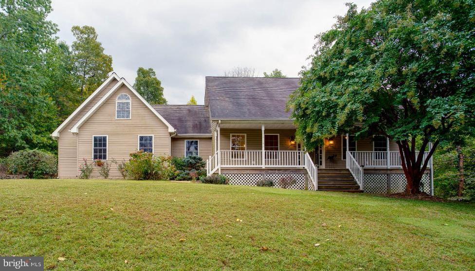 6181 Carters Run Road Marshall, VA 20115 - Photo 2 of 46