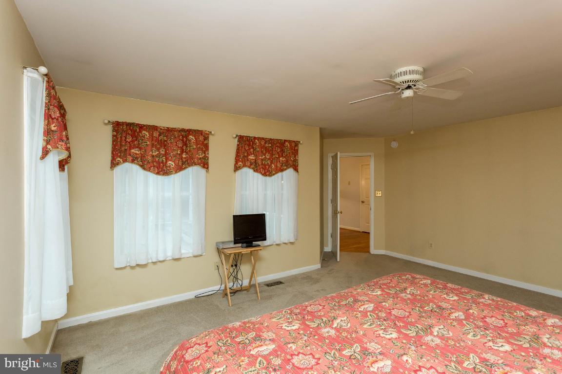 6181 Carters Run Road Marshall, VA 20115 - Photo 24 of 46