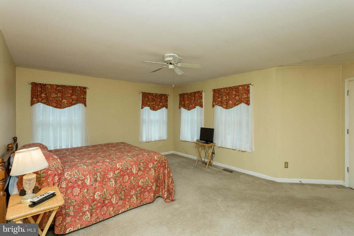 6181 Carters Run Road Marshall, VA 20115 - Photo 25 of 46