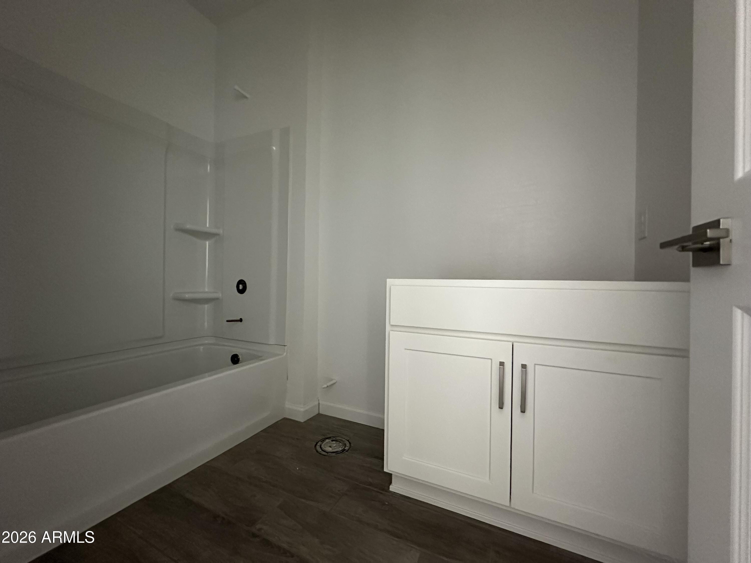 47637 West Moeller Road Maricopa, AZ 85139 - Photo 5 of 24 004- Bath 2