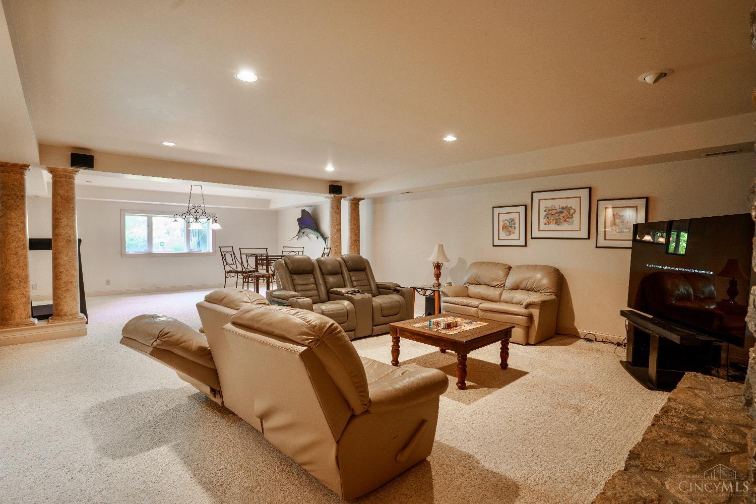 7335 Five Mile Road Cincinnati, OH 45255 - Photo 48 of 69