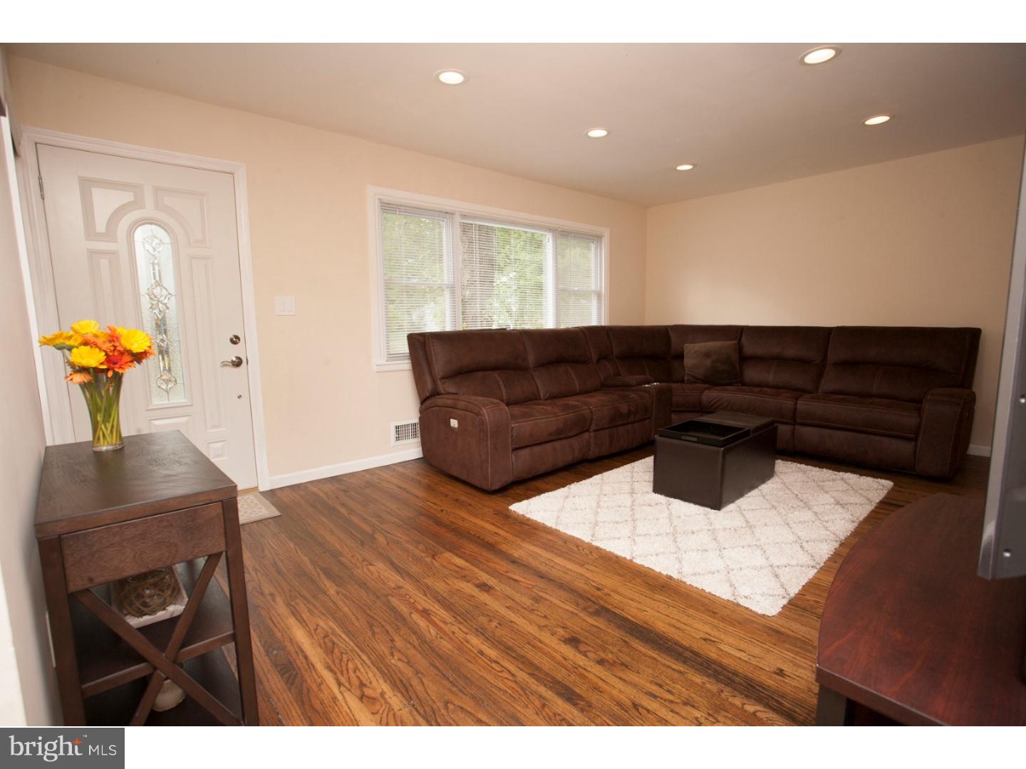110 McIntosh Road Cherry Hill, NJ 08003 - Photo 8 of 25