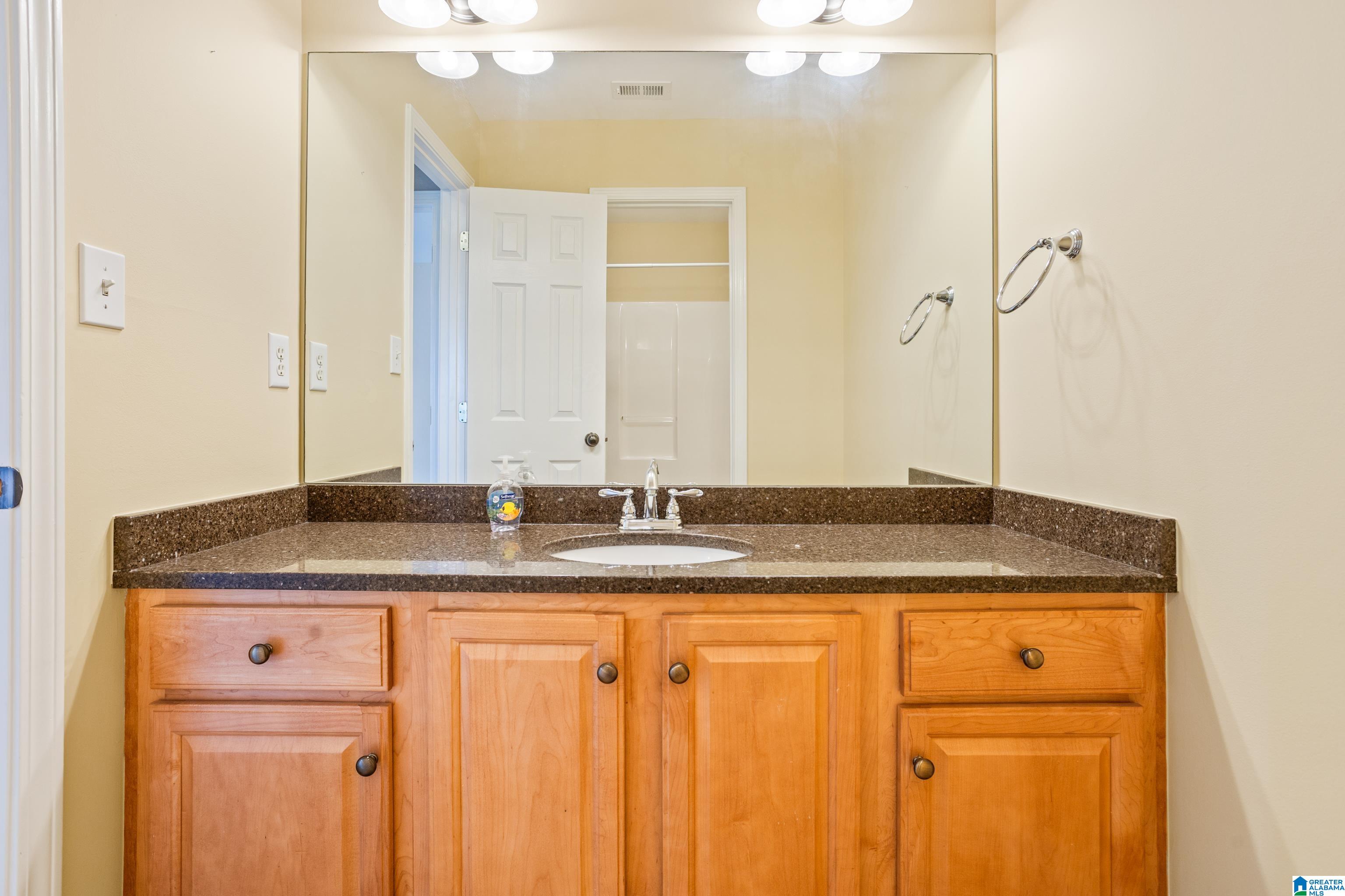 218 Nottingham Drive Calera, AL 35040 - Photo 31 of 53