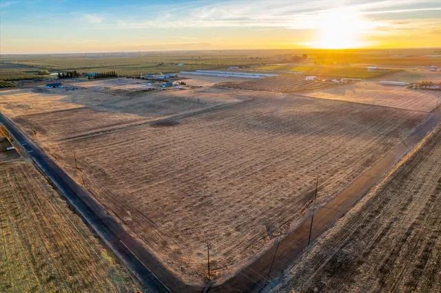 a view of an ocean beach