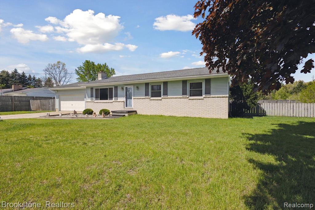 14436 South Duffield Road Byron, MI 48418 - Photo 4 of 28