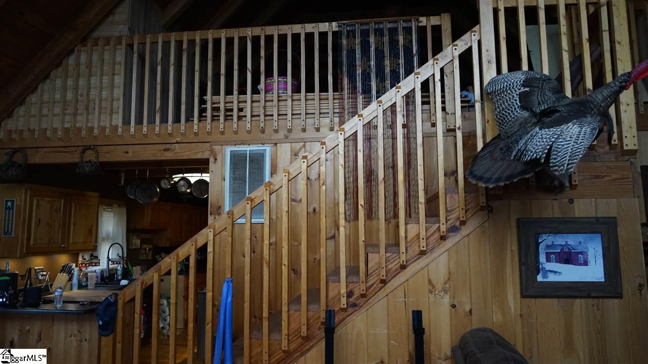 1338 Gravley Road Pickens, SC 29671 - Photo 16 of 28