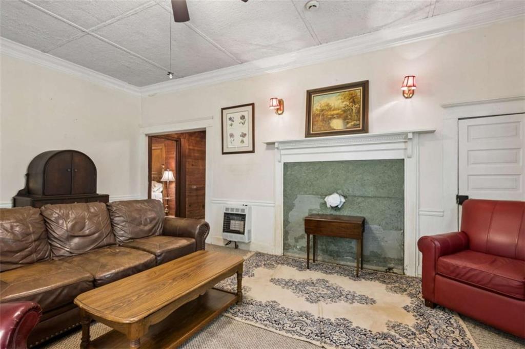 329 Gilbert Road Jefferson, GA 30549 - Photo 13 of 59